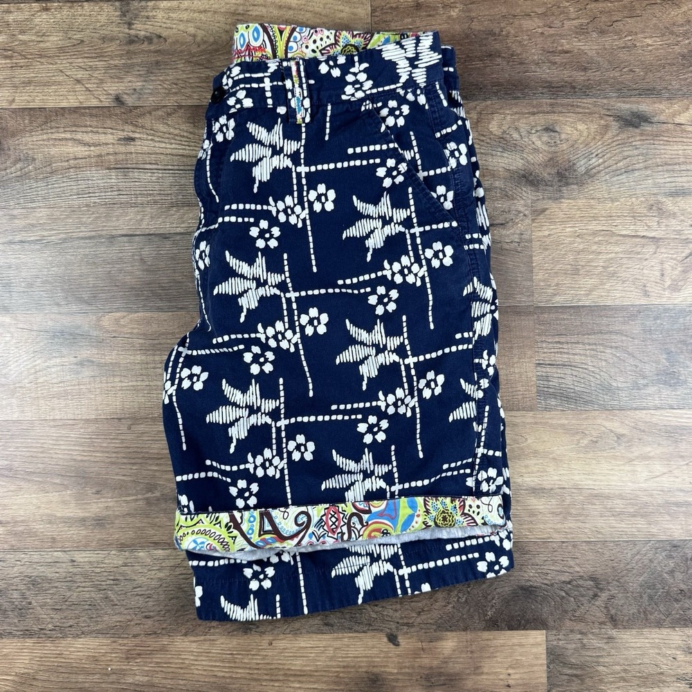 Robert Graham Shorts Size 36 Tropical Navy Shorts Bold